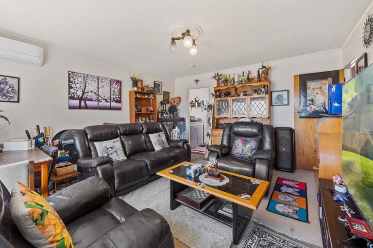 Photo of property in 10/79 Glendale Road, Glen Eden, Auckland, 0602