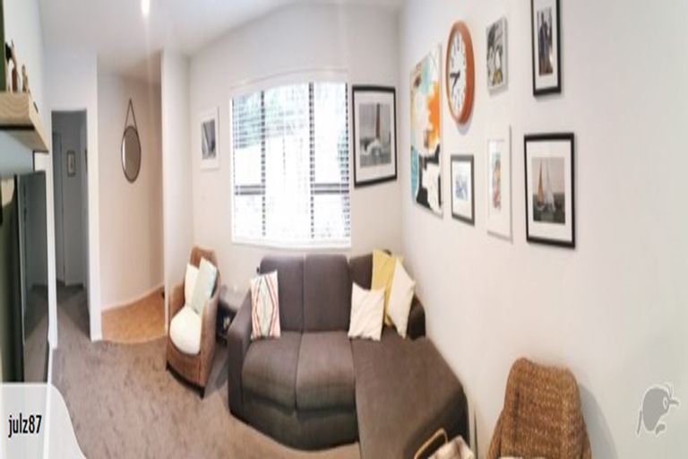 Photo of property in 34b Rosario Crescent, Red Beach, 0932