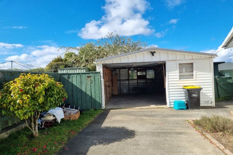 Photo of property in 9 Branscombe Street, Johnsonville, Wellington, 6037