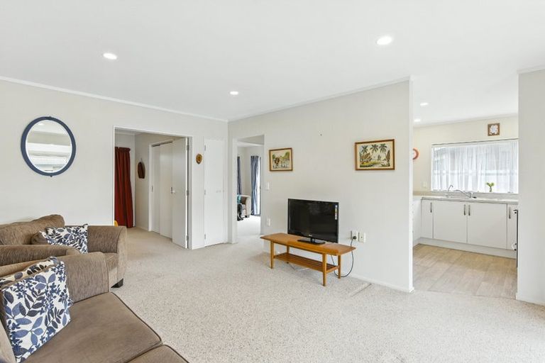 Photo of property in Rimu Village, 28/72 Rimu Road, Raumati Beach, Paraparaumu, 5032