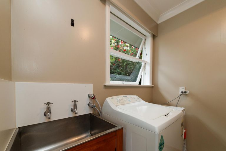 Photo of property in 68 Pitama Road, Awapuni, Palmerston North, 4412