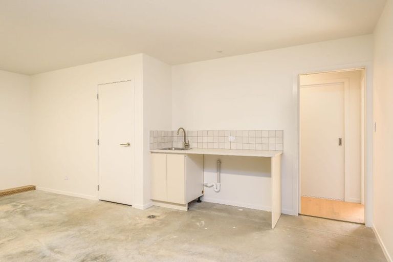 Photo of property in 27 Ruia Crescent, Cambridge, 3434