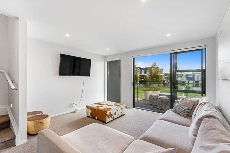 Photo of property in 6 Pottery Crescent, Hobsonville, Auckland, 0618
