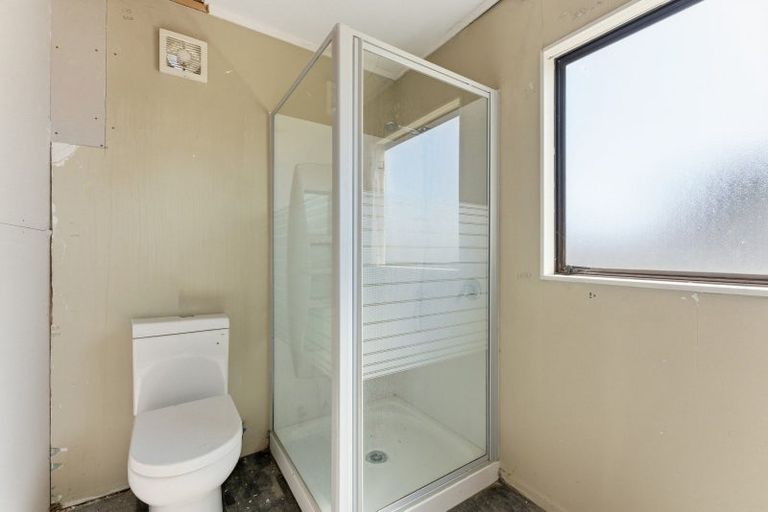 Photo of property in 15 Waitai Street, Castlecliff, Whanganui, 4501