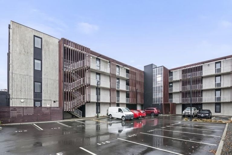 Photo of property in Leicester Executive Apartments, 302/282 Madras Street, Christchurch Central, Christchurch, 8011