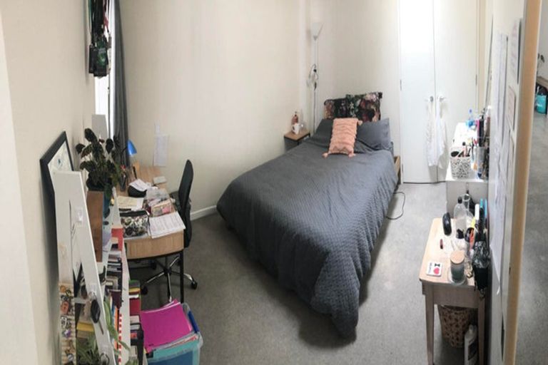 Photo of property in 25u5 Home Street, Mount Victoria, Wellington, 6011