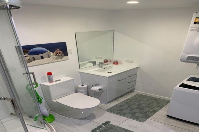 Photo of property in 330 Glenvar Road, Torbay, Auckland, 0630