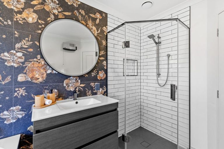 Photo of property in 35 Dryden Avenue, Rolleston, 7614