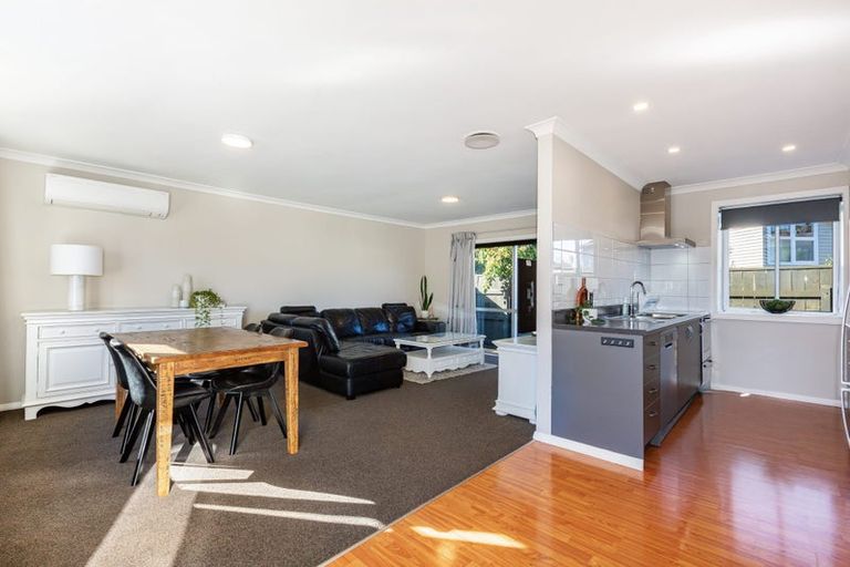 Photo of property in 71 Shakespeare Avenue, Trentham, Upper Hutt, 5018