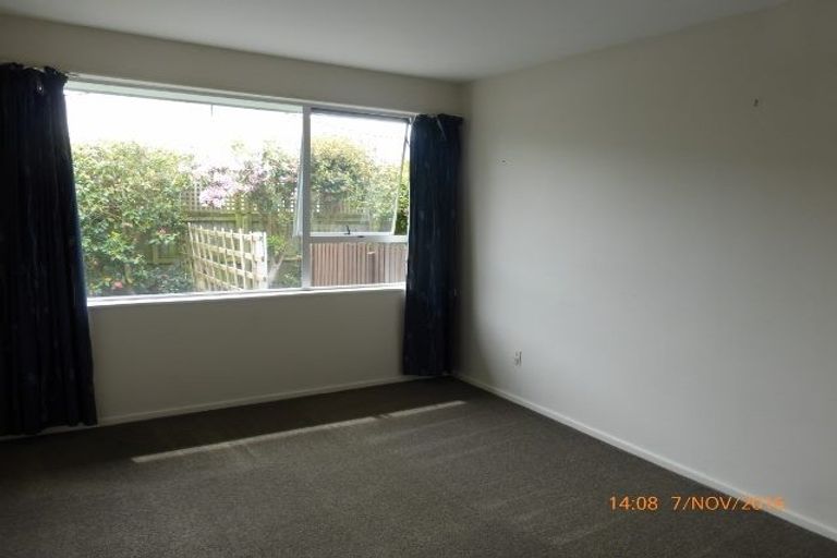 Photo of property in 2/166a Lyttelton Street, Spreydon, Christchurch, 8024