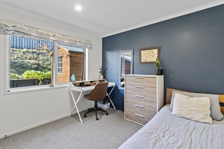 Photo of property in 17 Redwood Crescent, Hurdon, New Plymouth, 4310