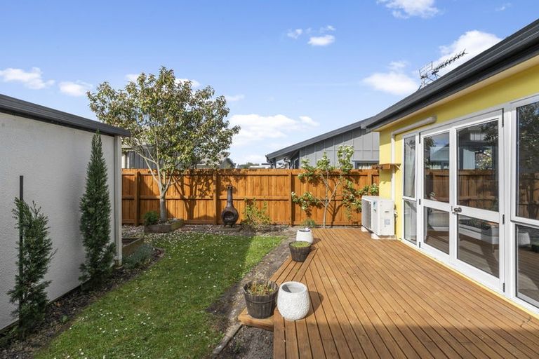Photo of property in 142 Petrie Street, Richmond, Christchurch, 8013