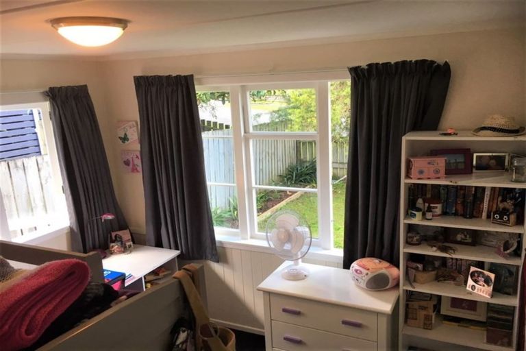 Photo of property in 10 Lewis Street, Te Kamo, Whangarei, 0112
