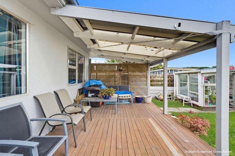 Photo of property in 103 Benmore Avenue, Cloverlea, Palmerston North, 4412