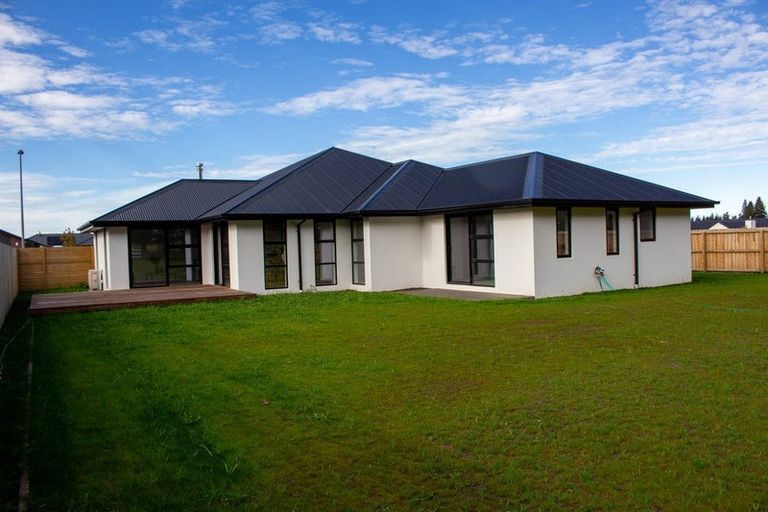 Photo of property in 46 Memorial Crescent, Methven, 7730