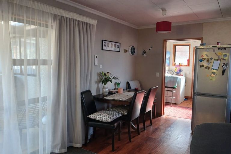 Photo of property in 15 Coughtrey Street, Saint Clair, Dunedin, 9012