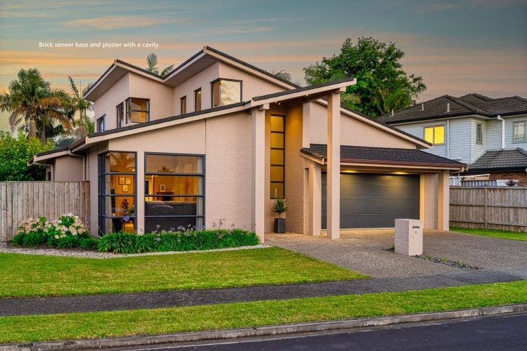 Photo of property in 6 Dalcross Drive, Flat Bush, Auckland, 2016