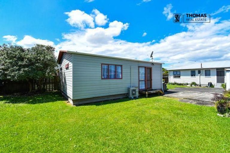 Photo of property in 12 Miami Street, Mangere East, Auckland, 2024