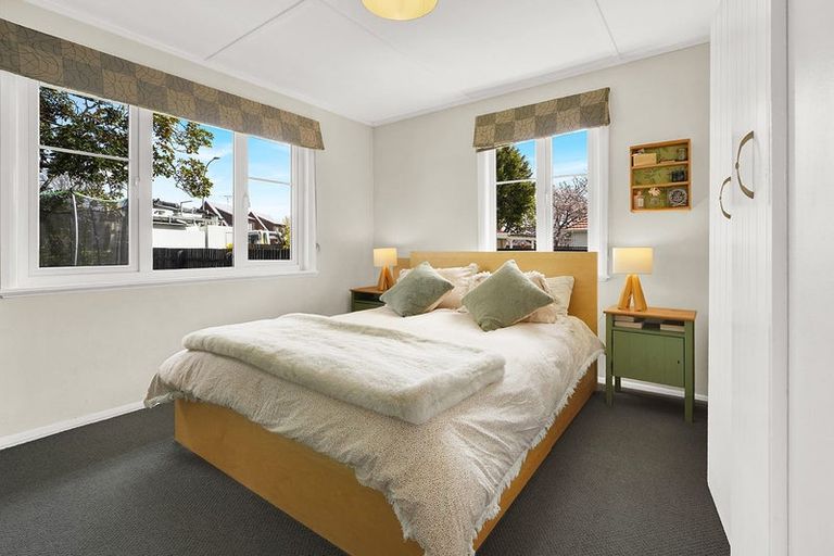 Photo of property in 24 Casey Avenue, Fairfield, Hamilton, 3214