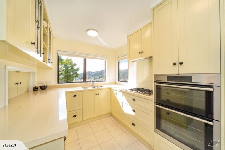 Photo of property in 9 Dunleith Grove, Silverstream, Upper Hutt, 5019