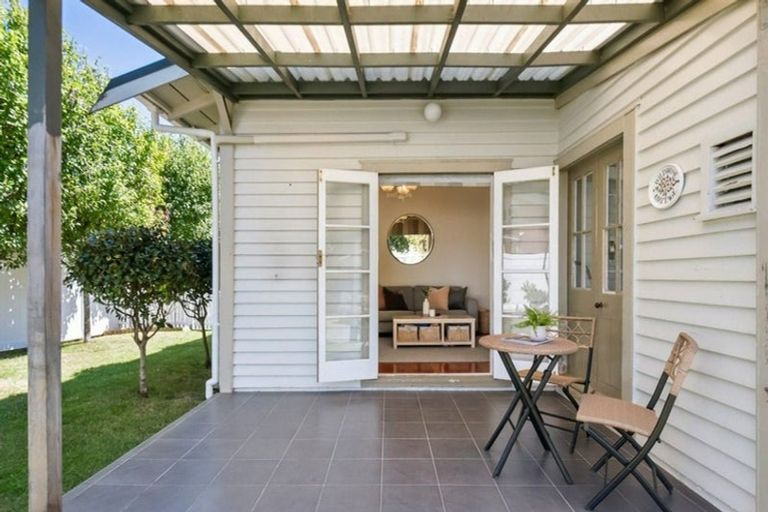 Photo of property in 388 Fergusson Drive, Heretaunga, Upper Hutt, 5018