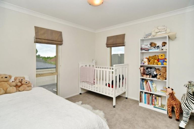 Photo of property in 8 Goodwood Close, Rangiora, 7400