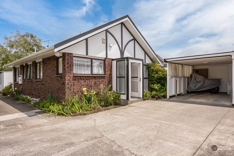 Photo of property in 2/13 Ranfurly Street, Trentham, Upper Hutt, 5018
