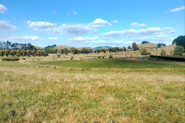 Photo of property in 1207 Taniwha Road, Waerenga, 3781