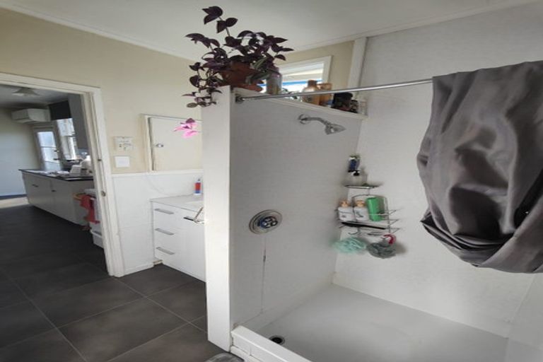 Photo of property in 27 Lancaster Street, Highbury, Palmerston North, 4412