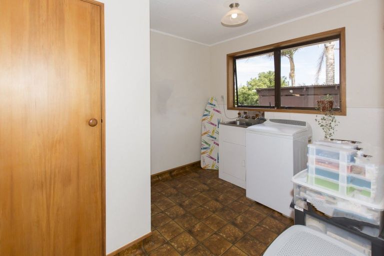 Photo of property in 242 Baylys Coast Road, Dargaville, 0377