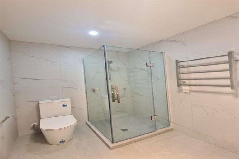 Photo of property in 10c Cantina Avenue, Bayview, Auckland, 0629