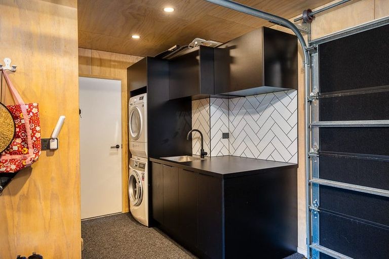 Photo of property in 29 Honeyfield Drive, Whalers Gate, New Plymouth, 4310