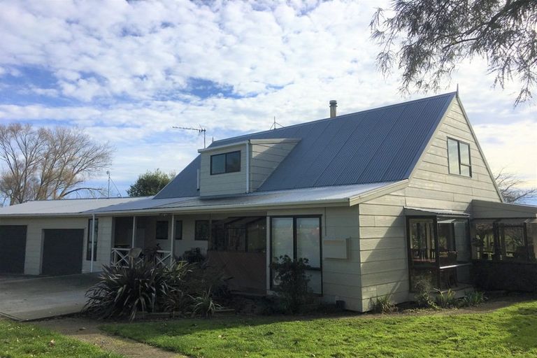 Photo of property in 557 Inland Road North, Onaero, Waitara, 4383