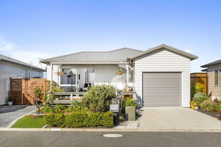 Photo of property in 704/11 Kamahi Crescent, Papamoa Beach, Papamoa, 3118