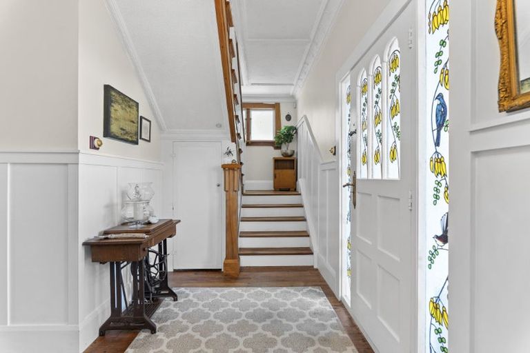 Photo of property in 244 Saint Aubyn Street, New Plymouth, 4310