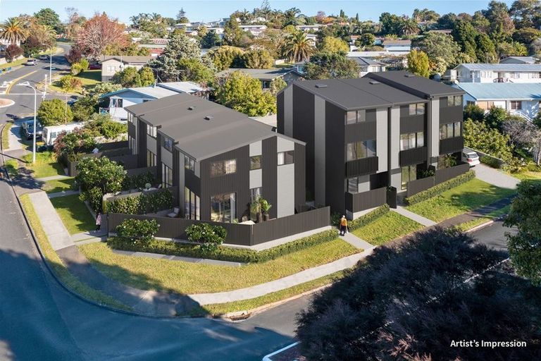 Photo of property in 24 Garton Drive, Massey, Auckland, 0614