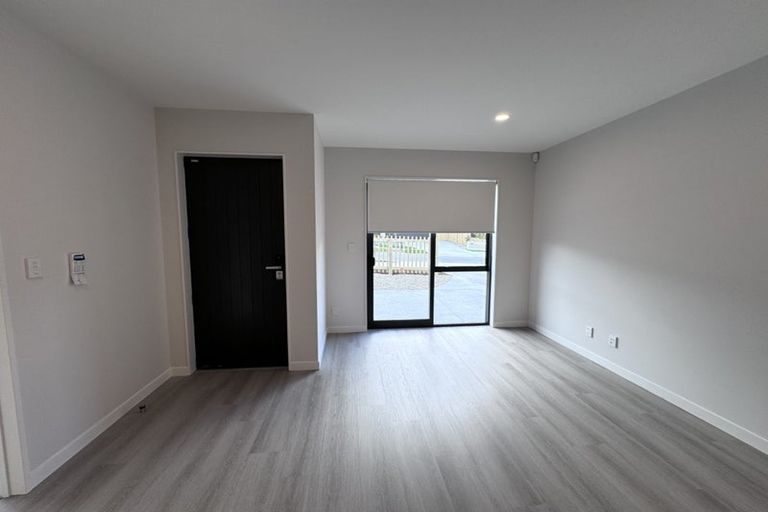 Photo of property in 153 Kowhai Road, Orewa, 0931