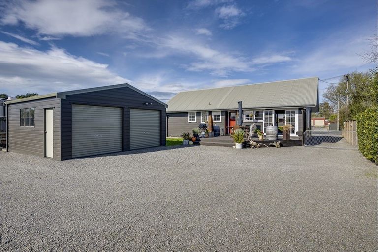 Photo of property in 7 Shanly Street, Waipawa, 4210