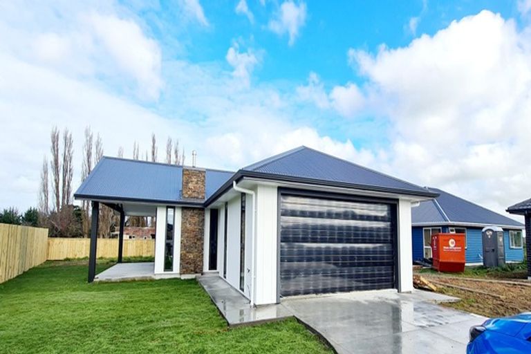 Photo of property in 30 Oldfield Lane, Marton, 4710