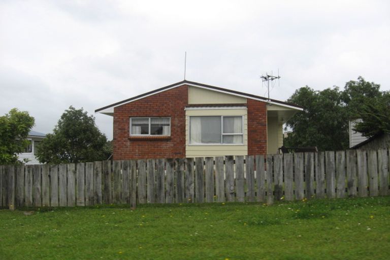 Photo of property in 18 Alamein Avenue, Onerahi, Whangarei, 0110
