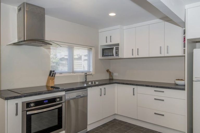 Photo of property in 4/78a Holly Road, St Albans, Christchurch, 8014