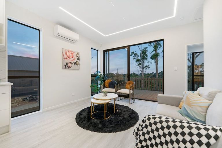 Photo of property in 45 Puhikawa Street, Massey, 0614