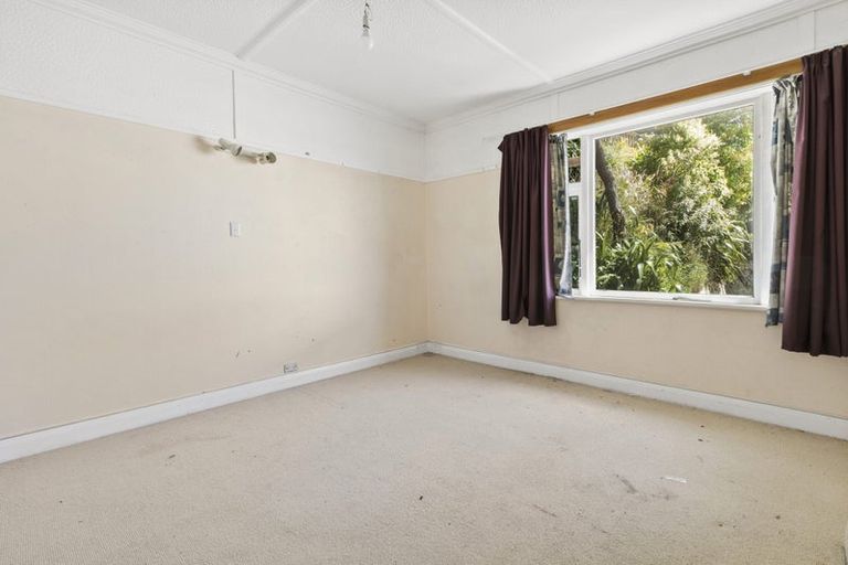 Photo of property in 72 Mitchell Street, Brooklyn, Wellington, 6021