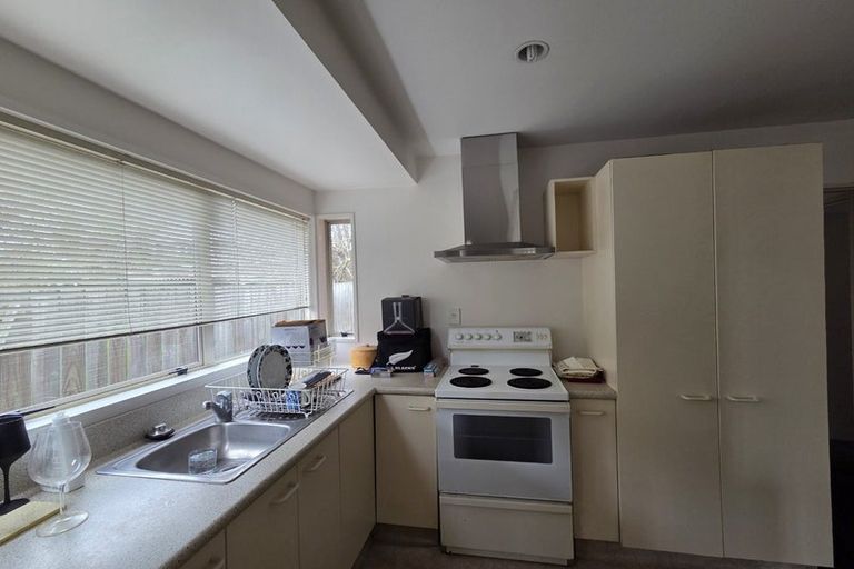 Photo of property in 72 Blighs Road, Strowan, Christchurch, 8052