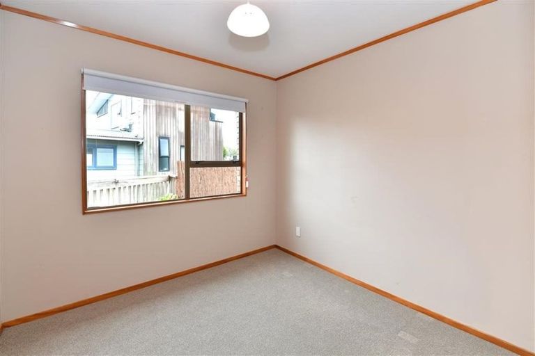 Photo of property in 57 Marellen Drive, Red Beach, 0932