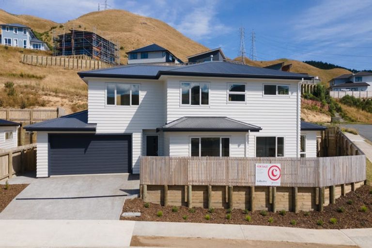 Photo of property in 47 Stockport Grove, Churton Park, Wellington, 6037