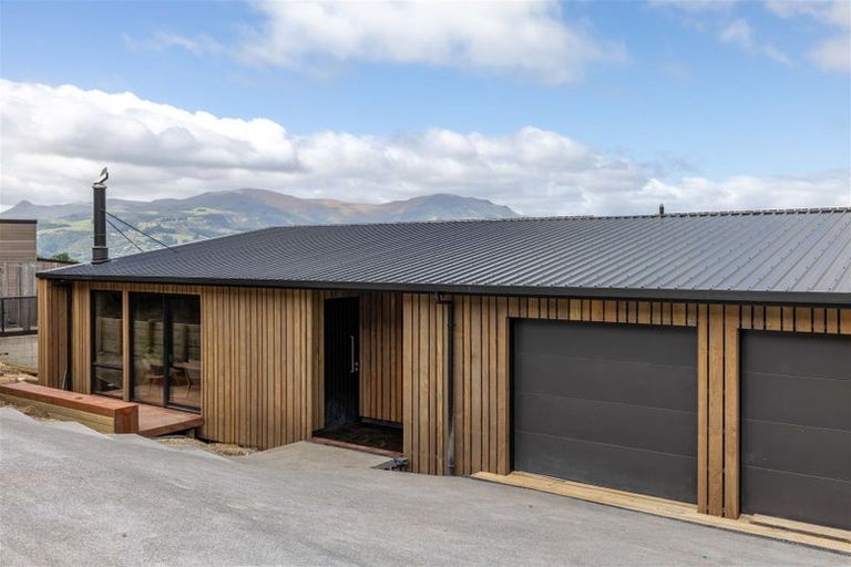Photo of property in 92c Governors Bay Road, Cass Bay, Lyttelton, 8971