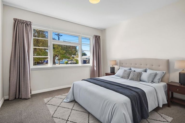 Photo of property in 21 Griffiths Avenue, Linwood, Christchurch, 8062