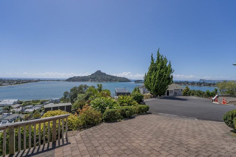Photo of property in 14 Pine Grove, Tairua, 3508