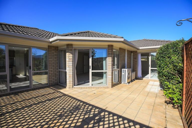 Photo of property in 2 Edward Bullen Place, Thames, 3500